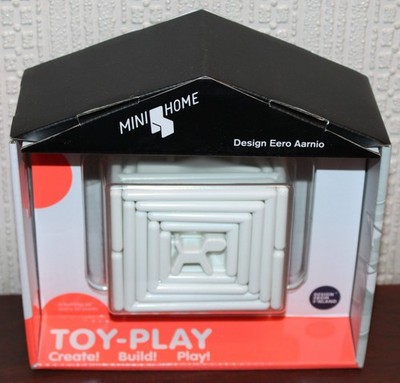Mini Home Toy-Play Puppenhaus Möbel/3D Puzzle Eero Aarnio Taktikspiele Oy