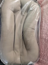 Snuggle Me Infant Lounger