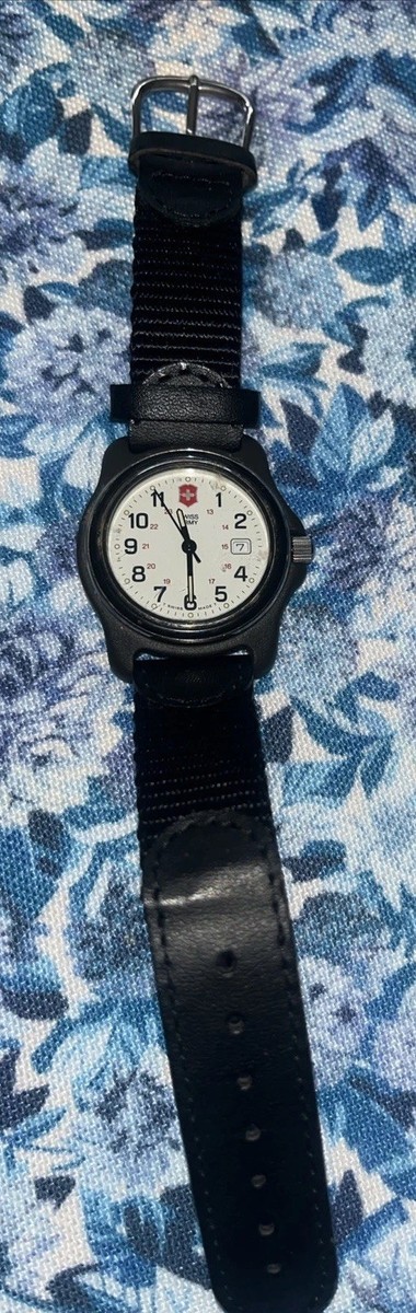 Vintage Swiss Military‎ Quartz Watch Black Dial Stainless Steel New Battery s-l400.jpg main image 4