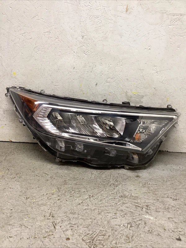 2019-2021 Toyota RAV4 Right RH PASSENGER SIDE HEADLIGHT OEM CHROME REFLECTOR