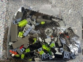 LEGO Studios Scary Laboratory 1382, Build 95% Complete, Some Figures.  Read