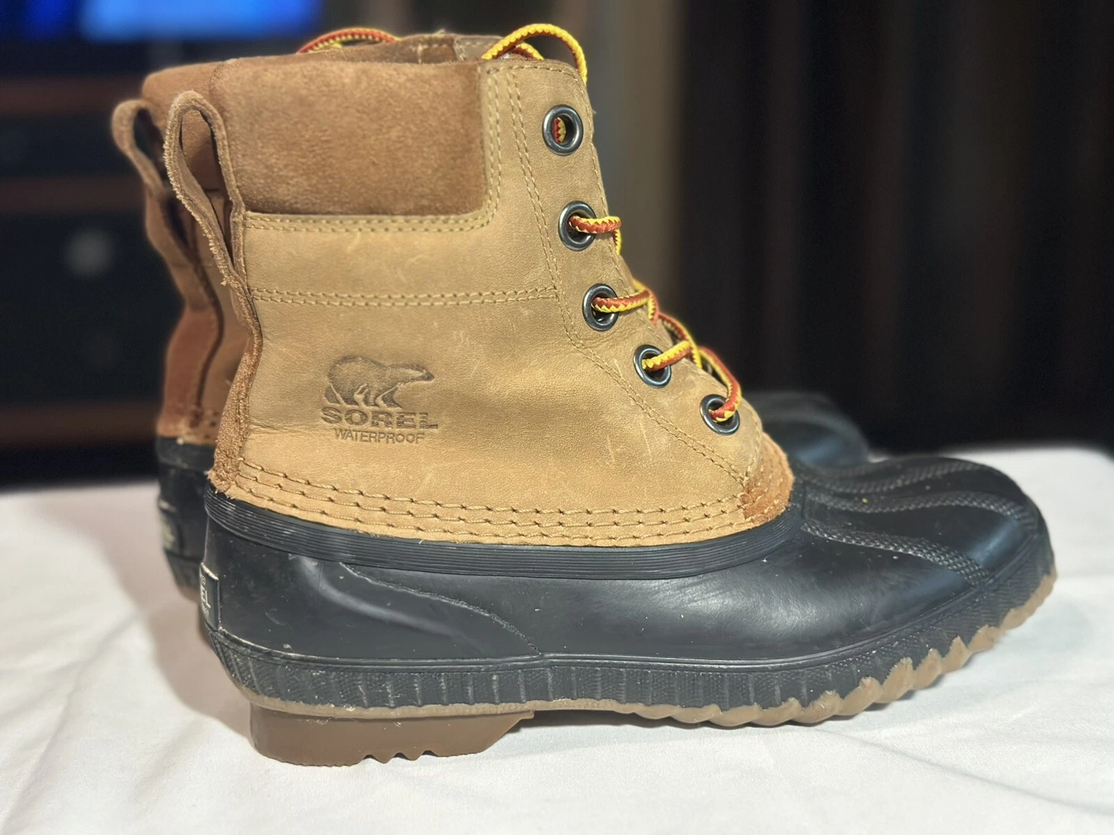Sorel Cheyanne II Winter Waterproof Duck Boots Youth Sz US 4 Barn Mud Snow Rain