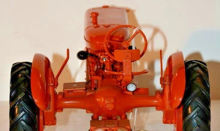 Allis Chalmers Farm Tractor 1930s 1940s Vintage Machinery Model Diecast WC Tires - Image 3 of 4