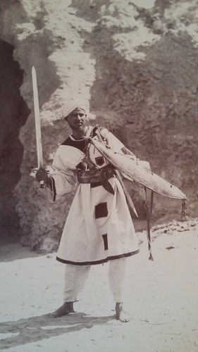 1880er ORIGINAL ANTIKES ALBENFOTO BEDUINENKRIEGER NORDAFRIKA ÄGYPTEN - Bild 1 von 5