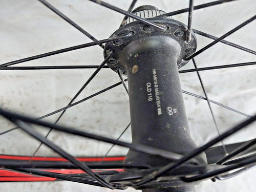 Deore HBM618B Front 27.5" 650C MTB Fat Bike Wheel Center Disc 110mm ThruAxle TLR - Picture 4 of 13
