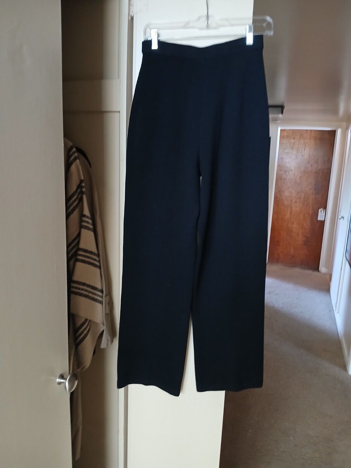 Picture 2 of 3