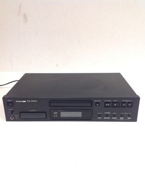 TASCAM CD-200IL Professional CD Player & Dual iPod/iPhone Dock, No remote