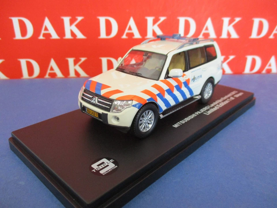 Die cast 1/43 Modellino Auto Polizia Mitsubishi Pajero Dutch Police 2010 Triple9 - Immagine 3 di 4