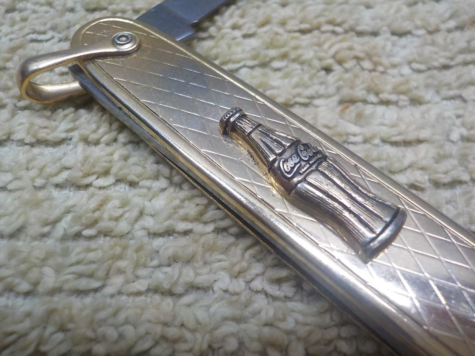 Navaja de Bolsillo Plegable Botella Coca Cola Dos Hojas Colonial Prov. RI Foto 2 de 4
