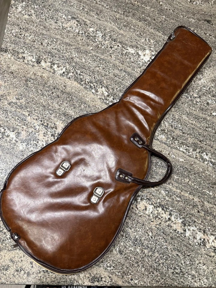 vintage Yamaha Faux Leather guitar bag case Brown - Image 3 of 4