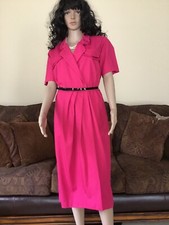 VINTAGE BUTTON DOWN LESLIE FAY EMBROIDERED FUCHSIA DRESS SHORT SLEEVES Sz MEDIUM
