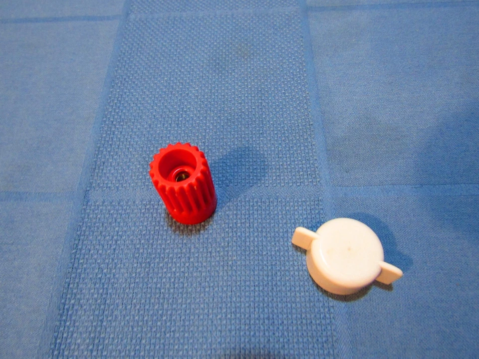 VTG Moulinex La Machine 354 Nut Locking Tool & Red Disk Locking Nut : - Image 2 of 3