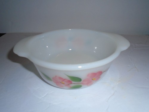 Vintage Fire King Apple Blossom Anchor Hocking 1 pint Casserole/Serving Dish - Picture 3 of 9
