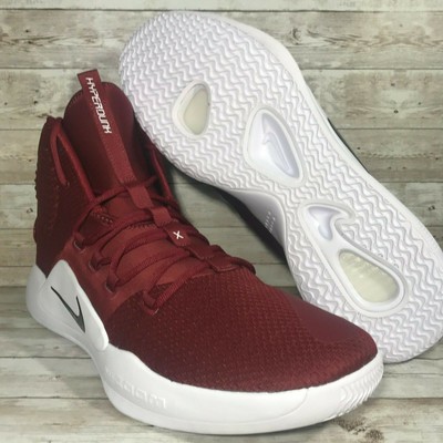 nike hyperdunk maroon