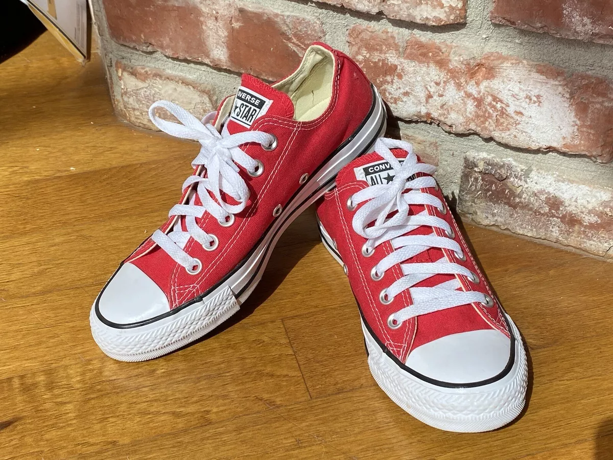 Converse Chuck Taylor All Star Lo Sneaker - Red