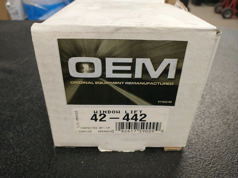 Motor elevador ventana delantera izquierda Cardone 42-442 para Stratus Sebring Cirrus 2001-2006 Foto 2 de 4