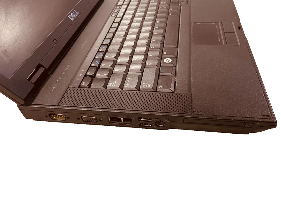 Dell Latitude E5500 Laptop Windows 7 Pro Intel Core2Duo 2.5GHz 4GB RAM 150GB HDD - image 4 of 4