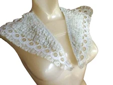 Antique Vintage Lace Detachable Collar Intricate Circular Floral Pattern NOS