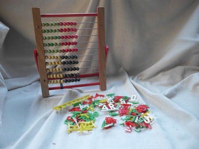 VINTAGE HOLZ KINDER ABAKUS mit ZUSÄTZLICHEN BUCHSTABEN & ZAHLEN SPIEL
