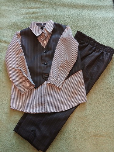 Andrew Feeza Toddler suit size 24 months Toddler, Wedding, Holiday, Church