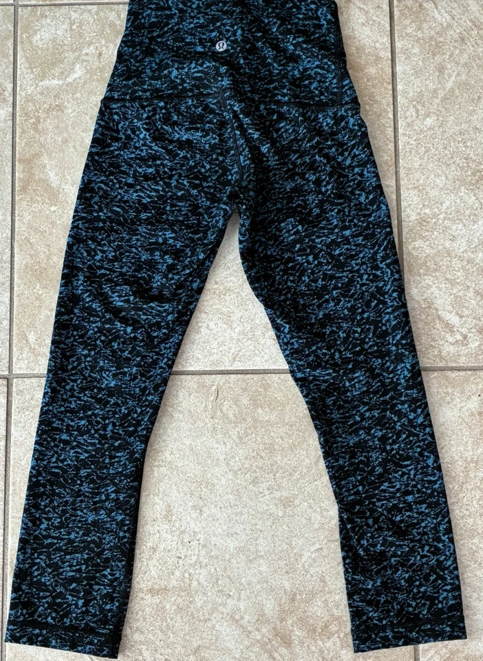 Lululemon Activewear Leggings Youth Girls Size 4 - Image 4 of 4