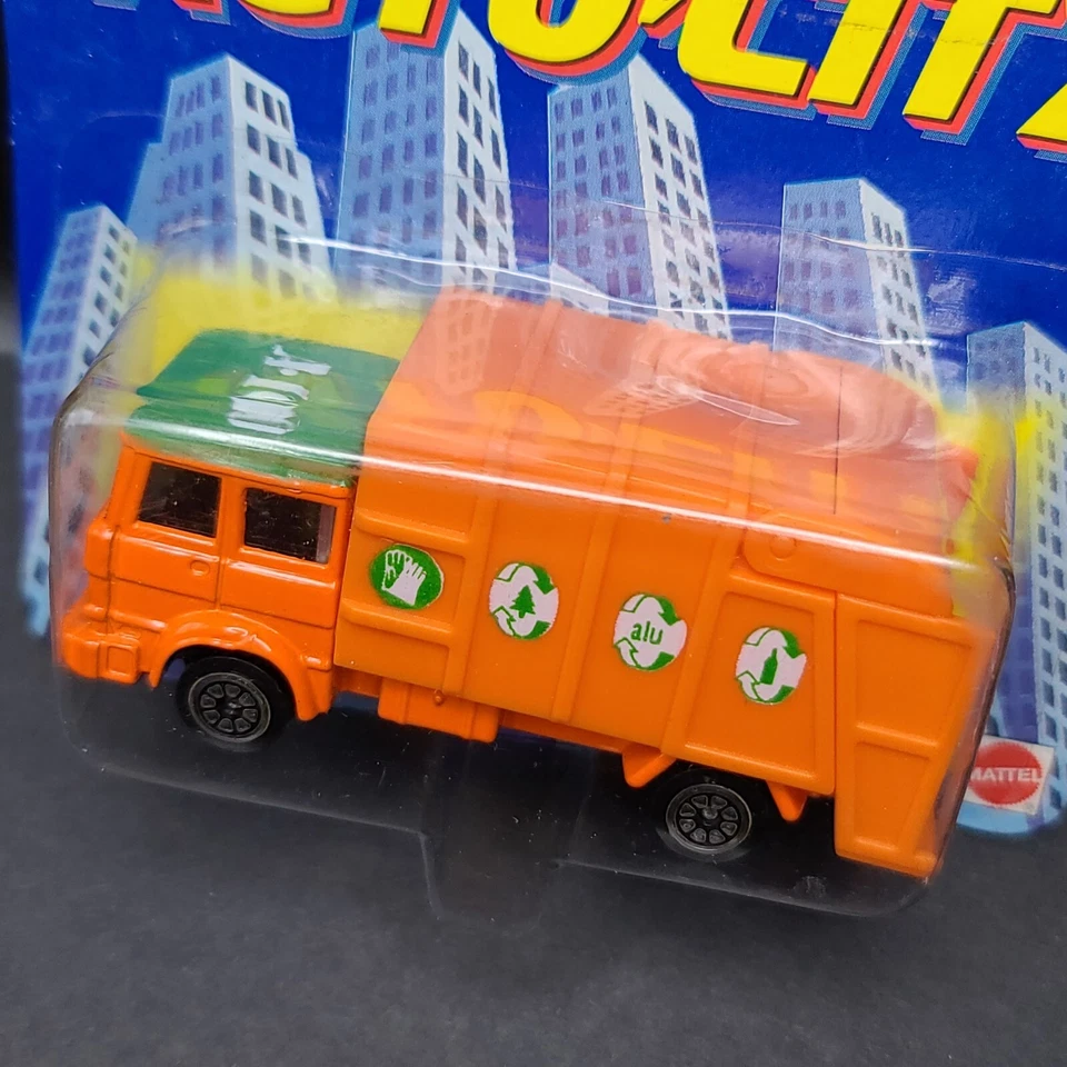 Corgi Garbage Truck "A-10" #93177  (1993 Auto City, Mattel) *worn/creased card - Image 4 of 4