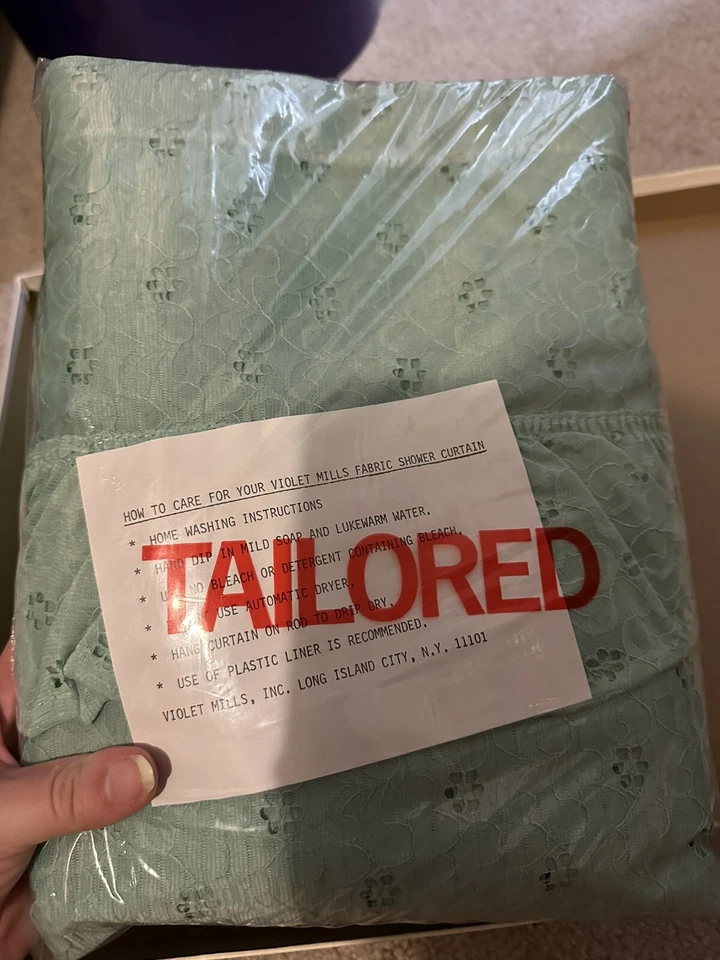 Conjunto Cortina de Ducha Vintage Violet Mills Rivoli Ruff Mediados de Siglo Moderno Foto 4 de 4