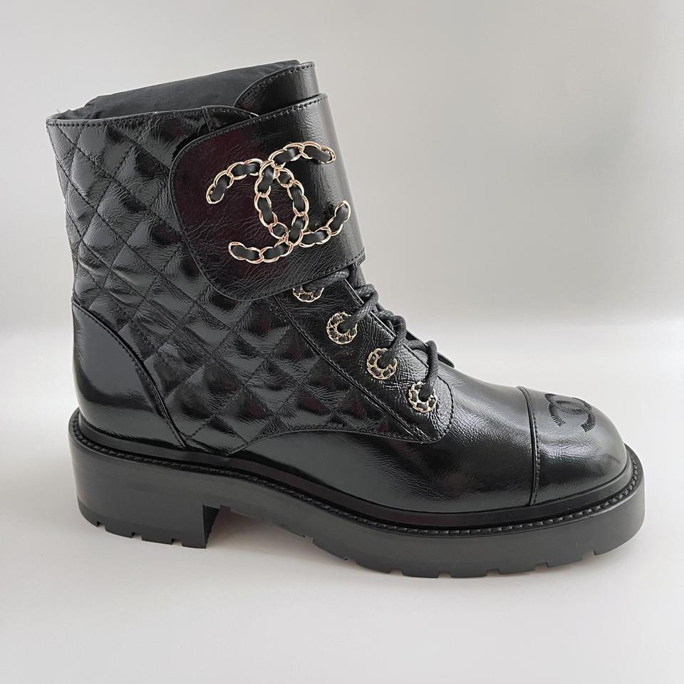 NEW 22 / 23 Chanel Quilted Black Shiny Leather Combat BRAVE Boots Chain CC  40.5