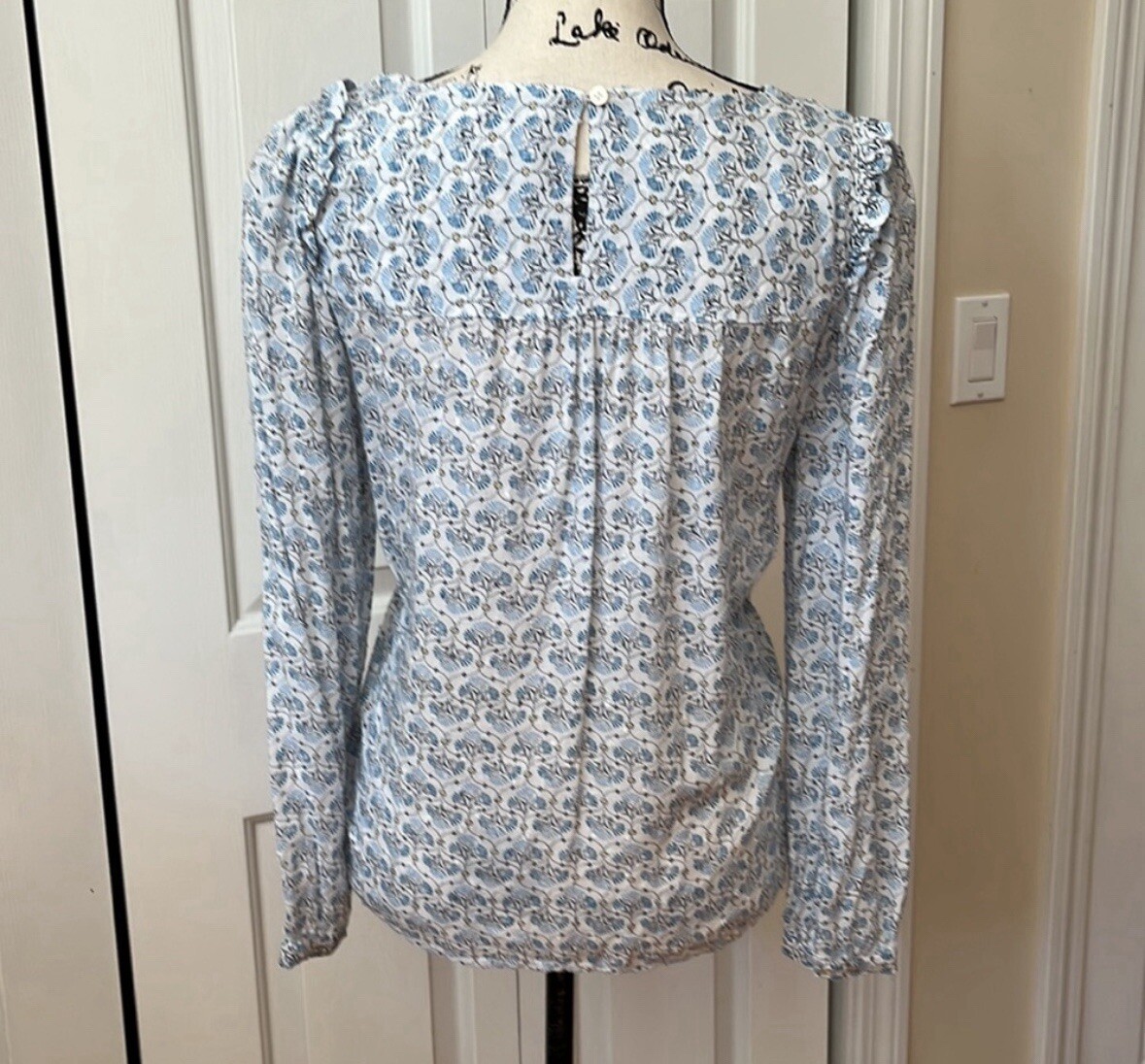 Loft size small beautiful blue patterned long sle… - image 2