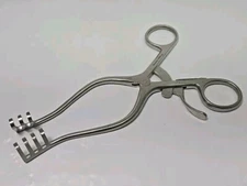 V. Mueller SU3112-001 SU-3112-001 Weitlaner Retractor, Blunt, 3 x 4 Prongs, 6.5"