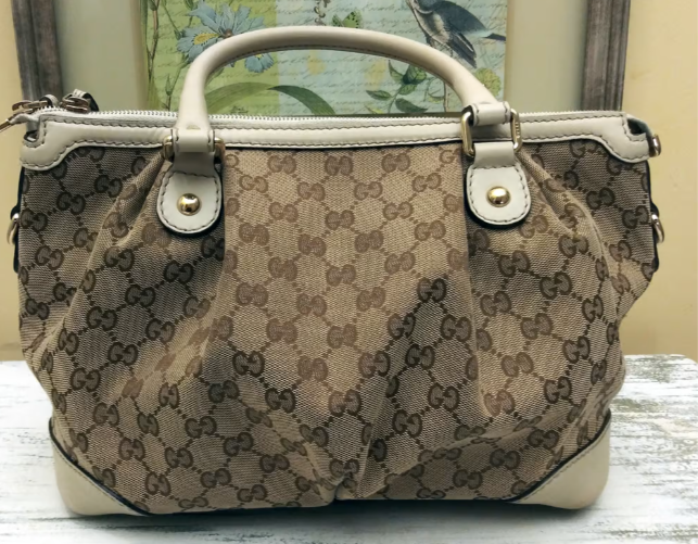 Gucci Vintage Sukey Beige Signature GG Supreme 247902 203998 | eBay