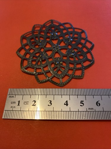 6 x Metal Filigree Embellishments various sizes for Scrapbooking/Journaling - Picture 2 of 11