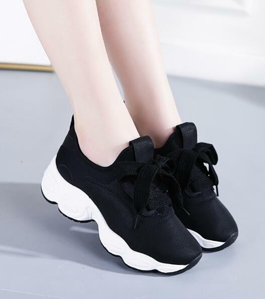 lace splicing muffin casual sneakers