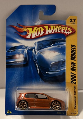 Hot Wheels VOLKSWAGEN GOLF GTI VW 2027 Nuevos Modelos Naranja