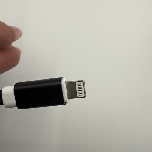 2 In 1 IPhone Cable Adapter Unbranded - Picture 4 of 5
