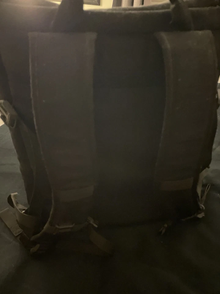 MOCHILA DE DÍA DE TRABAJO CARHARTT 35L NYLON Foto 4 de 4