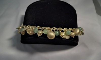 Beautiful RL Brazil Gold Tone Simulated Jade Balls & Hammered Discs 8'' Bracelet