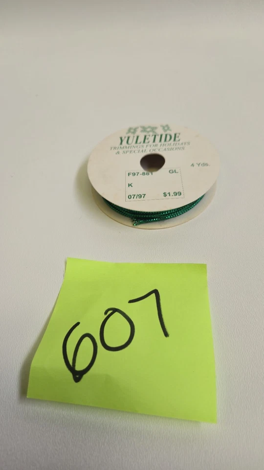 Tarjetas CORD VERDE METÁLICO 4 yardas, álbumes de recortes, adornos de Navidad, día de San Patricio Foto 4 de 4