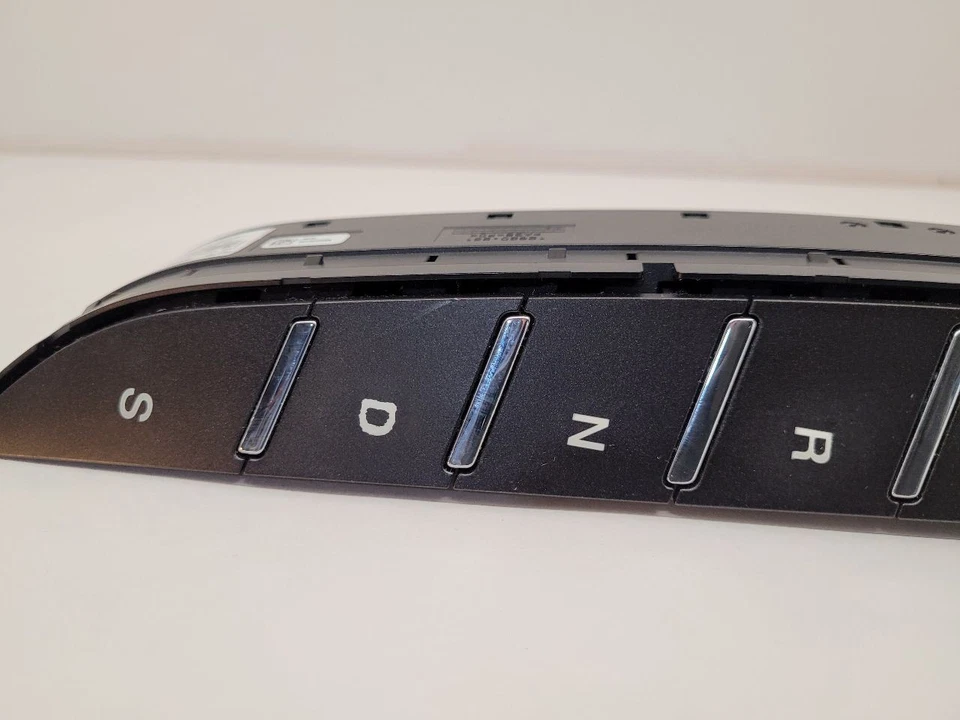 2017 2018 2019 LINCOLN MKC Transmission Shift Dash Mounted Shift Selector Panel - Image 3 of 4