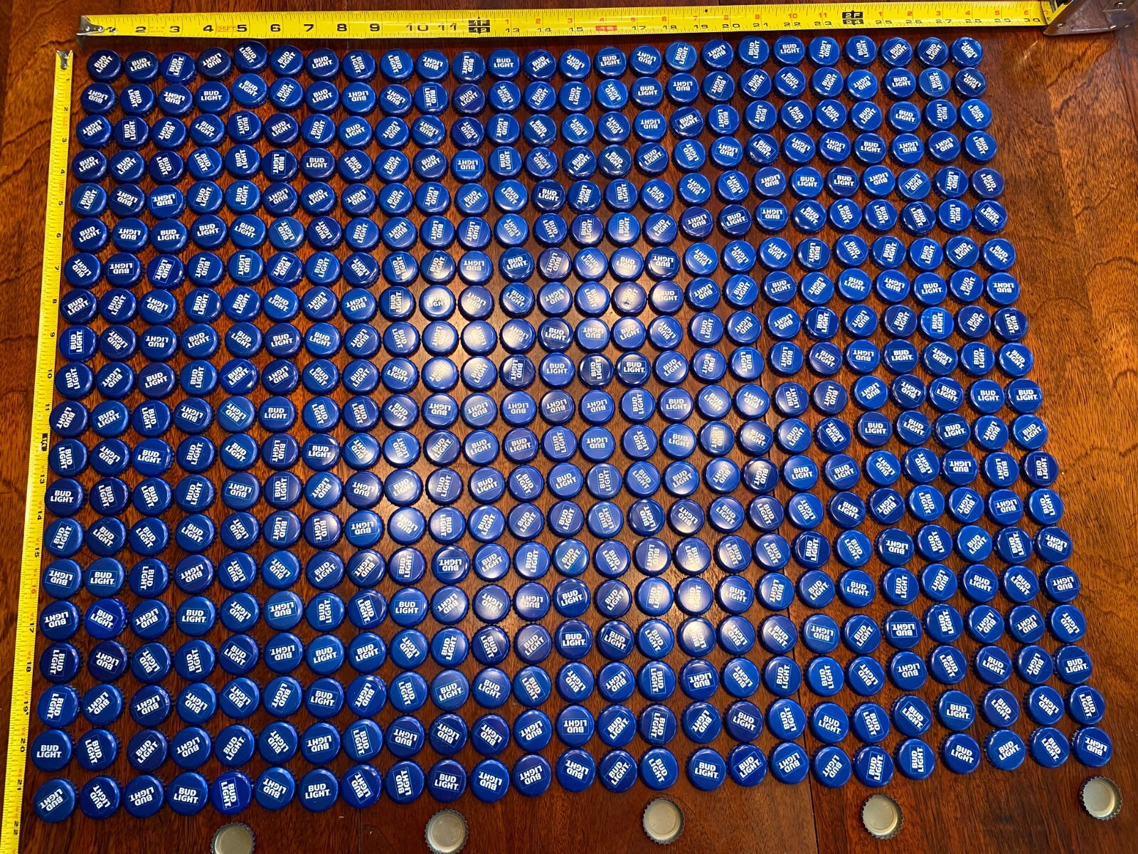 500 Bud Light Beer Bottle Caps NO DENTS Blue Beer Bottle Caps Free