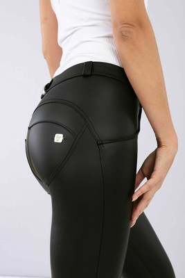 Low Waist Skinny Fit Faux black leather 