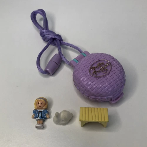 Polly Pocket 1993 Fuzzy Bunny Locket Vintage Bluebird