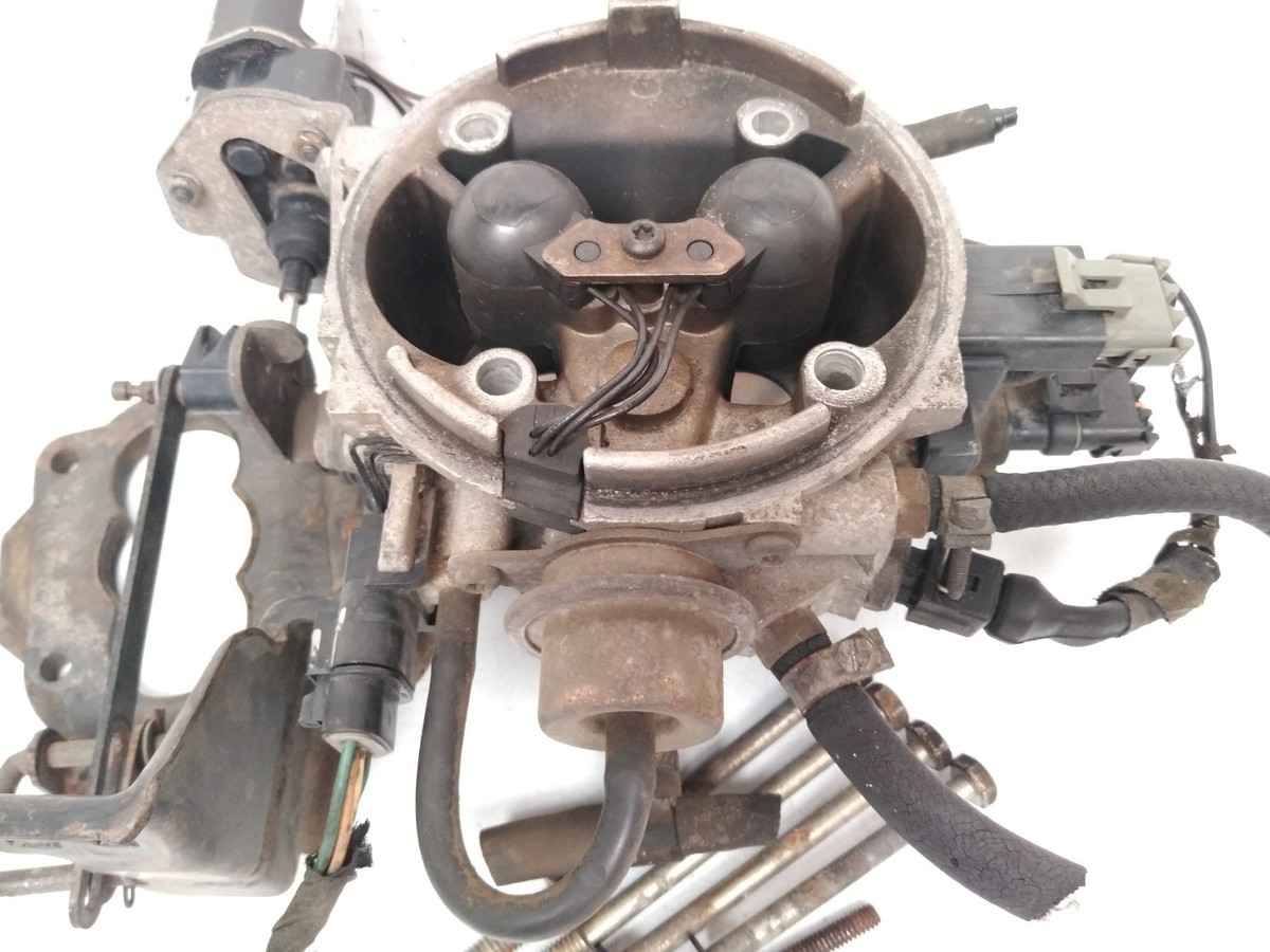 53009585 Dodge 1988 Dakota 1989 1990 Ram Van 3.9L V6 Throttle Body