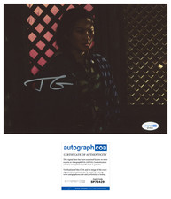 Thaddea Graham 'The Irregulars' Actress Signed 8x10 Photo 'Bea' ACOA