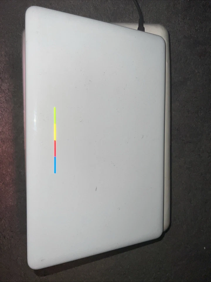 HP Chromebook 11 11.6in. (16GB, Samsung Exynos 5 Dual, 1.7GHz, 2GB) Chromebook - - Image 4 of 4