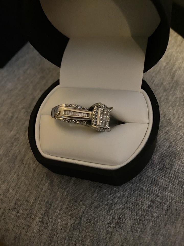 Engagement Ring 1 Carat Diamonds In Heavy 10 K White Gold Baguette