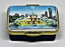MARY MCLAUGHLIN ENGLISH ENAMEL BOX - BUCKINGHAM FOUNTAIN - CHICAGO, ILLINOIS