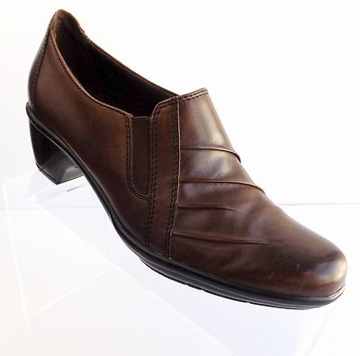 Clogs Clarks Marron Taille US 7M - Cuir, Bout Carré, Look Boat Shoes, Neuf Avec Boîte