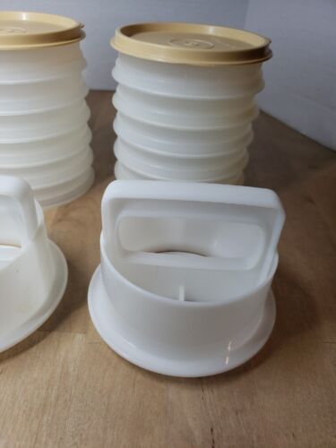 Tupperware Burgerpresse 17 Behälter (#010) - Bild 4 von 5