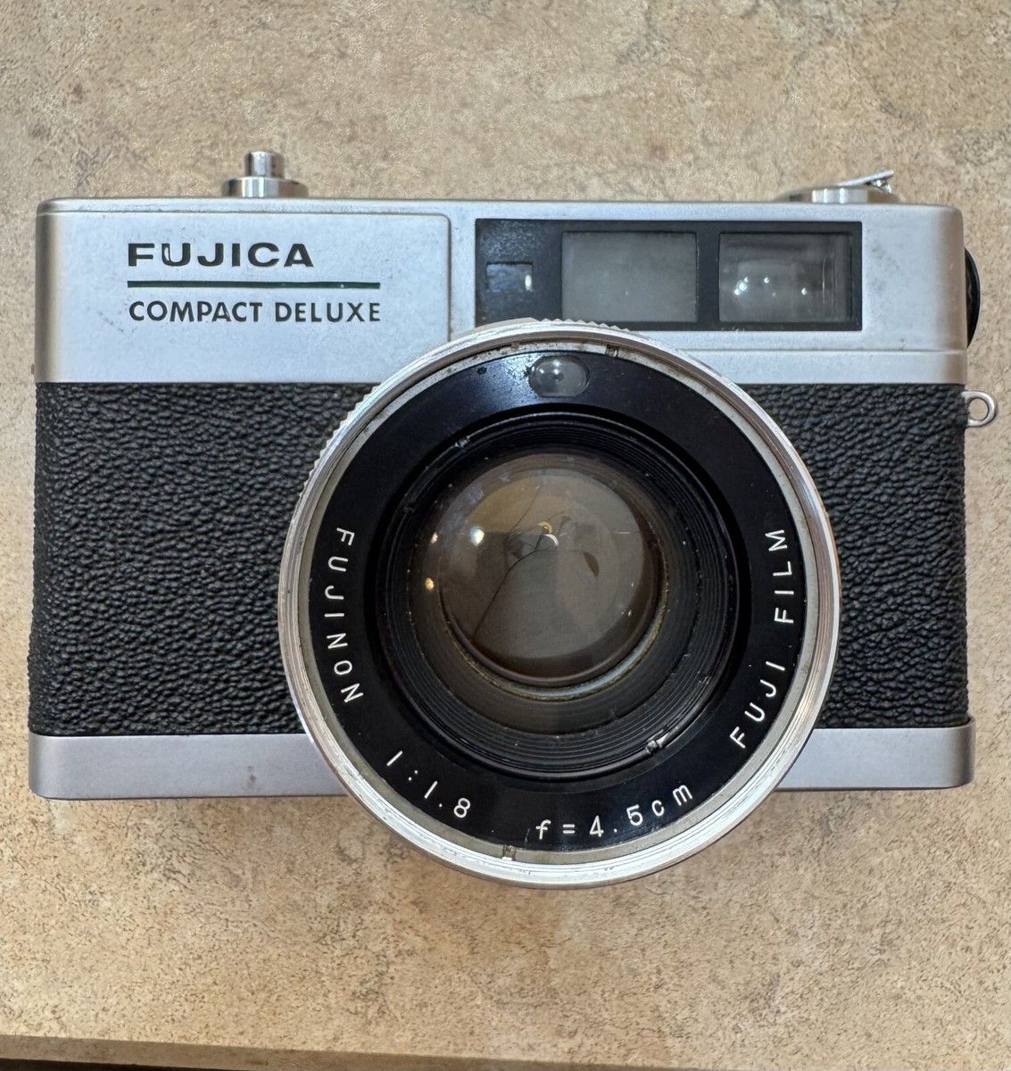Fujifilm Fujica Compact Deluxe 35mm Rangefinder Camera f1.8 4.5cm